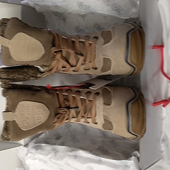 NIB Women's  Pajar tan waterproof winter boots size 7 - 7.5 - Picture 2 of 14